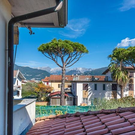 Appartamento Residenza Tirrenia Marina di Massa Esterno foto