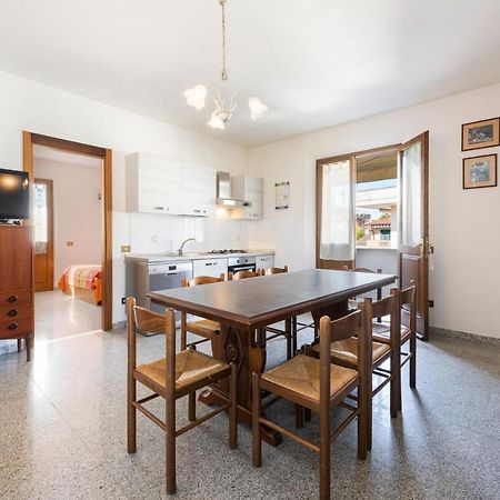 Appartamento Residenza Tirrenia Marina di Massa Esterno foto